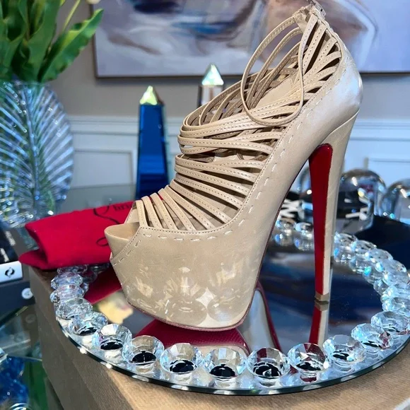 Christian Louboutin Zoulou Strappy Platform Heels 160 - Picture 13 of 17